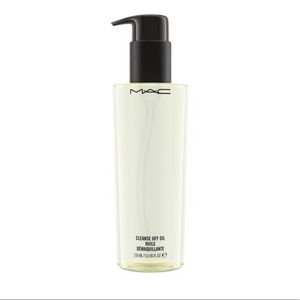 MAC Cleanse Off Oil